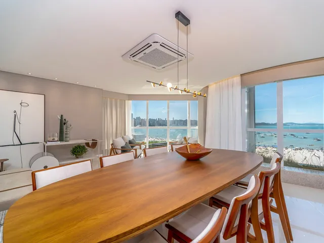 Imagem 9: Apartamento com 4 Dormitórios À Venda Sendo 4 Suítes, 237.0 M² por - R$ 13.400.000,00 - Centro - Bal. Camboriú/Sc