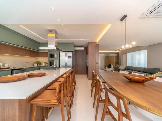 Imagem 12: Apartamento com 4 Dormitórios À Venda Sendo 4 Suítes, 237.0 M² por - R$ 13.400.000,00 - Centro - Bal. Camboriú/Sc