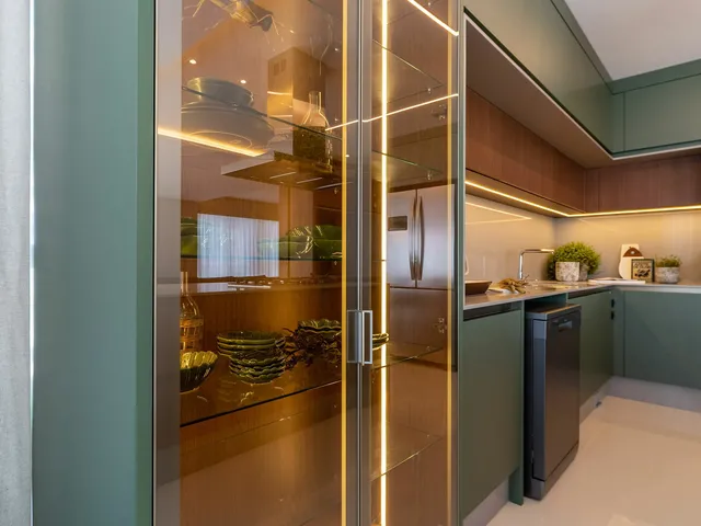 Imagem 13: Apartamento com 4 Dormitórios À Venda Sendo 4 Suítes, 237.0 M² por - R$ 13.400.000,00 - Centro - Bal. Camboriú/Sc