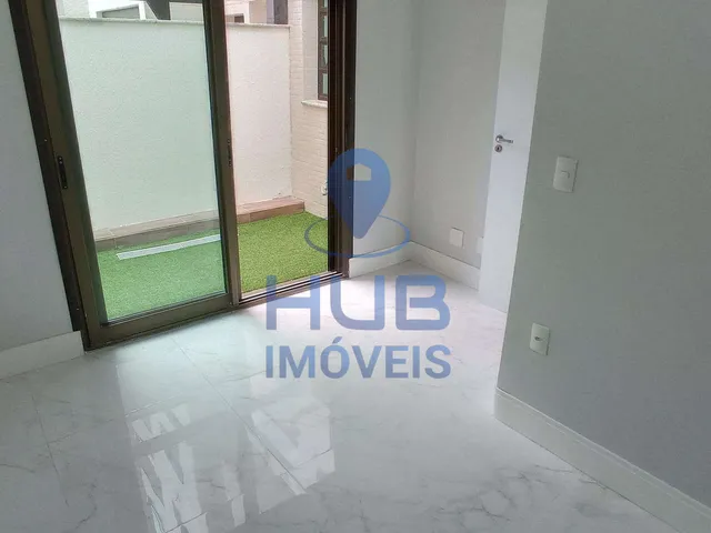 Imagem 10: Sendo 2 suítes, jacuzzi terraço com vista mar, 1 vaga dupla, 170m2 privativos e 219m2