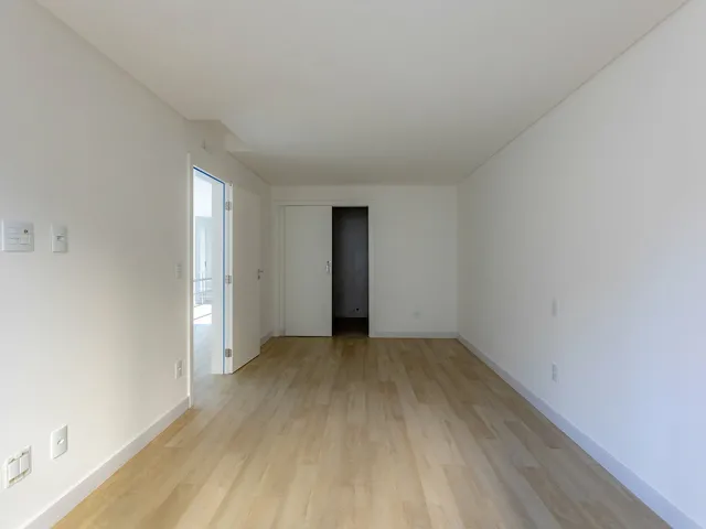 Imagem 14: Apartamento com 4 dormitórios à venda sendo 4 suítes, 229.5 m² por - R$ 5.900.000,00