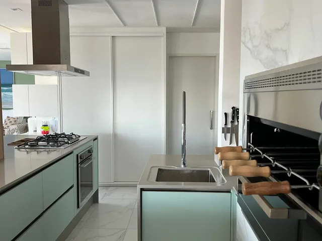 Imagem 4: Apartamento com 3 dormitórios à venda sendo 3 suítes, 222.0 m² por - R$ 8.100.000,00