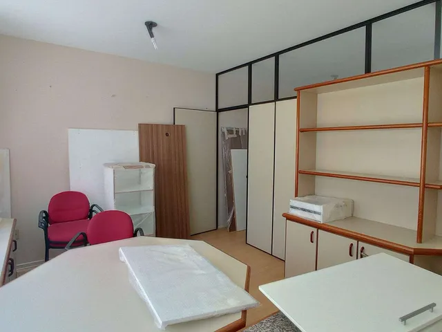 Imagem 4: Sala/Conjunto Comercial à Venda, 60,79m2, Dividida Em 3 salas, Com Vaga de Garagem