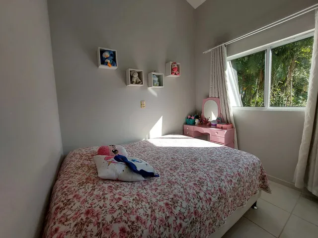Imagem 6: Casa geminada com 3 dormitórios sendo 1 suíte no bairro Pirabeiraba em Joinville