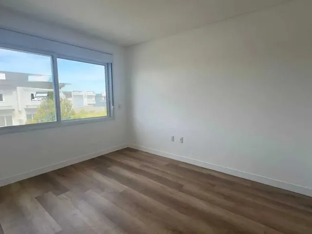 Imagem 11: Casa com 3 dormitórios sendo 1 suíte e 2 vagas garagem - Campeche, Florianópolis/SC