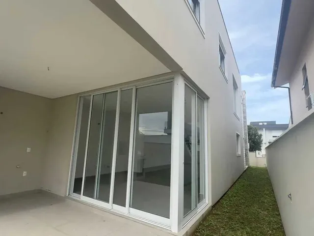 Imagem: Casa com 3 dormitórios sendo 1 suíte e