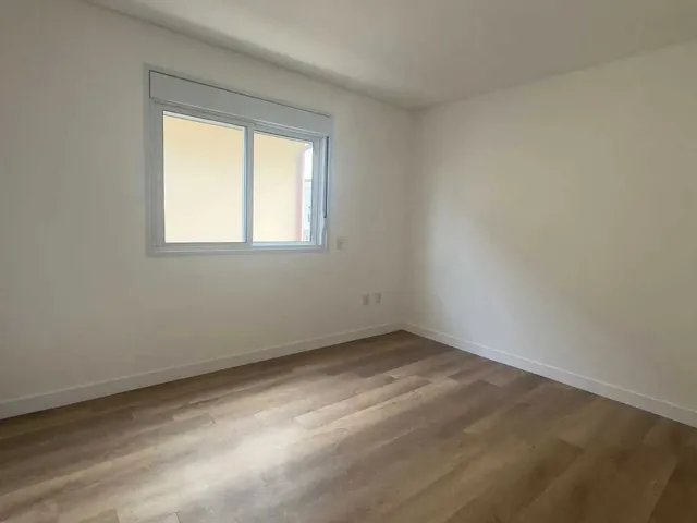Imagem 12: Casa com 3 dormitórios sendo 1 suíte e 2 vagas garagem - Campeche, Florianópolis/SC