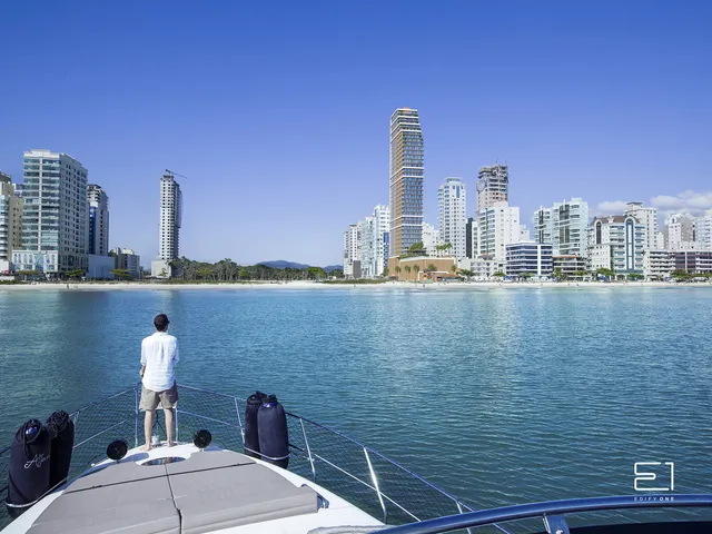 Imagem 6: Penthouse com 6 dormitórios à venda sendo 5 suítes, 380.5 m² por - R$ 23.867.684,12