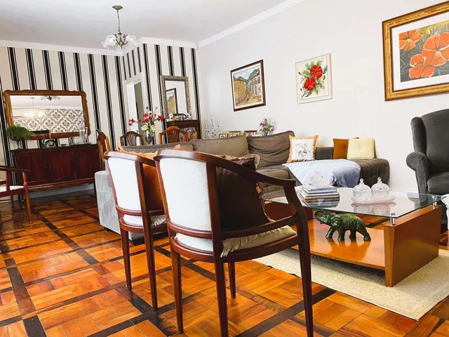 Imagem 3: Casa à Venda, 06 Dormitórios(2 suítes), 165m2, Vaga, Trindade - Florianópolis/SC