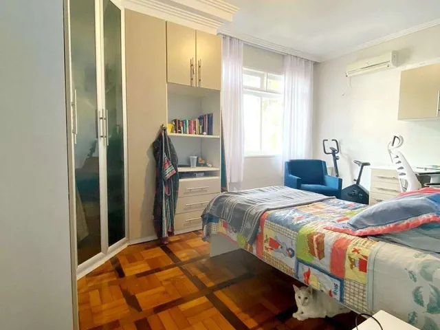 Imagem 7: Casa à Venda, 06 Dormitórios(2 suítes), 165m2, Vaga, Trindade - Florianópolis/SC