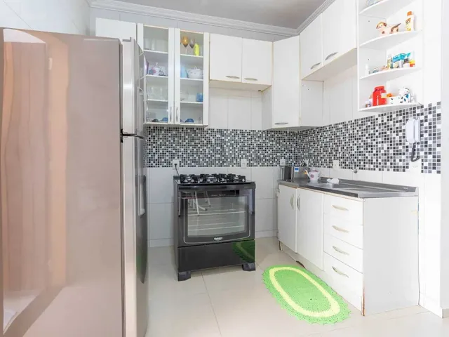 Imagem 6: Casa com 3 Suítes e 2 Vagas de Garagem no Centro de Balneário Camboriú