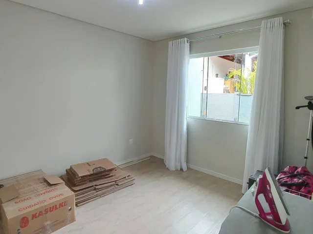 Imagem 16: Casa À Venda, 4 Quartos(1 Suite), 2 Vagas, 355M2, Ratones, Florianópolis /Sc