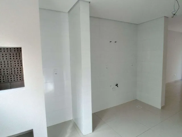 Imagem 8: Apartamento À Venda com 2 Dormitórios (1 Suíte), 105 M², Garagem e Hobby Box - Trindade - Florianópolis/Sc