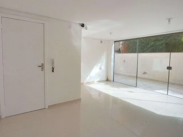 Imagem 11: Apartamento À Venda com 2 Dormitórios (1 Suíte), 105 M², Garagem e Hobby Box - Trindade - Florianópolis/Sc