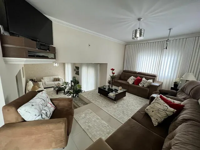 Imagem 10: Casa 3 Dormitórios(2 S), 240,89M2 - Barreiros - São José/Sc