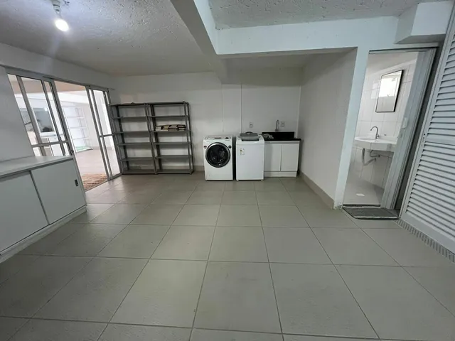 Imagem 9: Casa 3 Dormitórios(3 S), 514M2, 04 Vagas - Alto dos Ingleses - Florianópolis/Sc