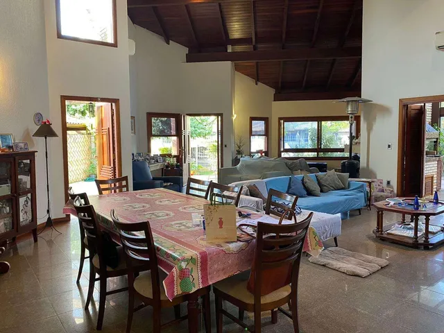 Imagem 16: Casa à Venda em Jurerê, 08 Dormitórios, 06 Vagas Garagem, 330m2 - Florianópolis/SC