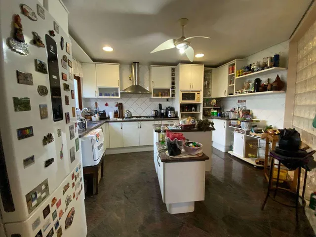 Imagem 5: Casa à Venda em Jurerê, 08 Dormitórios, 06 Vagas Garagem, 330m2 - Florianópolis/SC