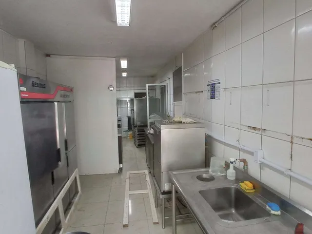 Imagem 2: Casa Comercial à Venda, Trindade, Florianópolis, SC