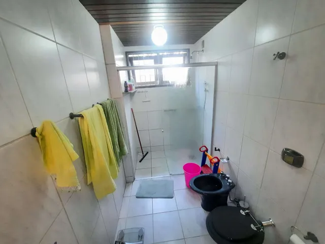 Imagem 3: Casa à Venda, 327 m², 6 Dormitórios, (1 Suíte), Trindade, Florianópolis/SC