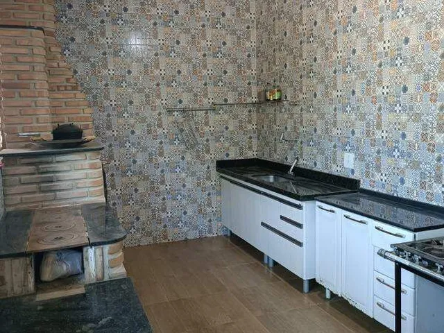 Imagem 14: Sítio à venda em Esmeraldas (Jardim das Oliveiras) – 4 quartos, piscina e espaço