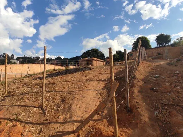 Imagem: Terreno à venda no bairro Veneza