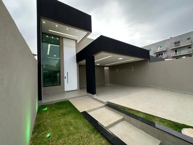 Imagem: A casa em condomínio possui 3 Dormitórios, 3 Suítes, 5