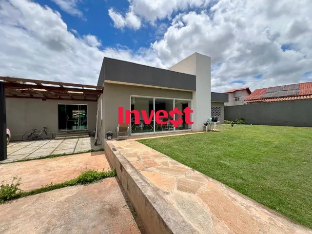 Imagem: Casa Reformada, Lote de 1.400M², Dentro