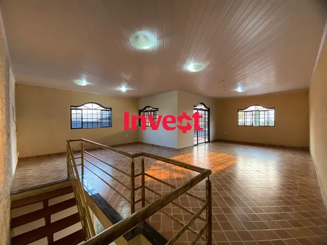 Imagem 5: Casa com 2 Pavimentos 3 Suítes Ótima Localização Dentro de Condomínio na Rua 05 em