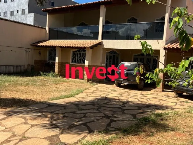 Imagem: A casa em condomínio possui 4 Dormitórios, 1 Suíte, 3