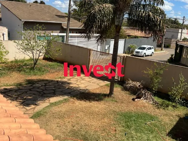 Imagem 11: Casa com 4 Quartos, Escriturada, Dentro de Condomínio, Lote de 400M² no Jockey