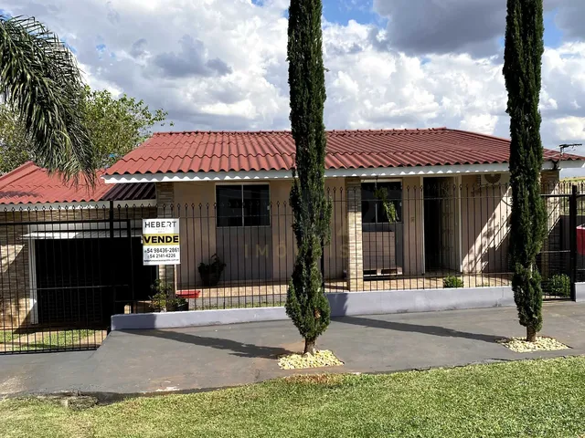 Imagem: Casa À Venda no Bairro Hípica - Carazinho/Rs