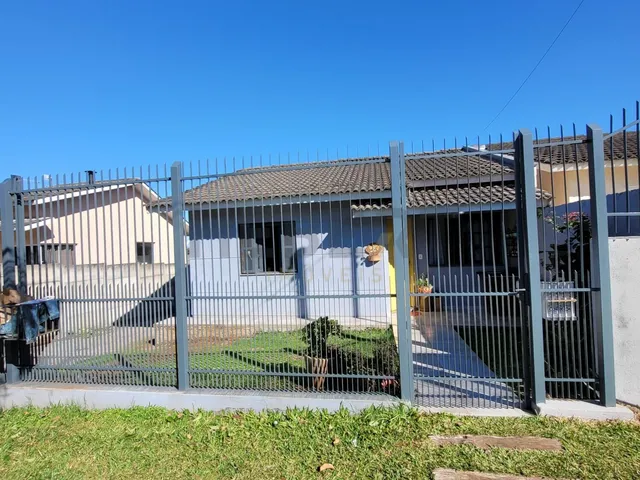 Imagem: Casa com 3 Dormitórios À Venda