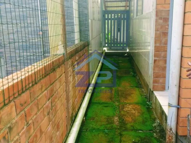 Imagem: Casa À Venda a Beira Mar com 03 Dormitórios