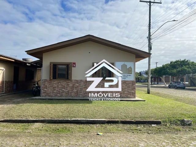 Imagem: Casa de esquina à venda com 03 dormitórios