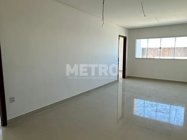 Imagem 2: Venda, Casa, Condomínio Terra dos Sonhos, 4 4 Sendo 3 Suítes, Uma com Closet e B