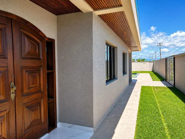 Imagem 12: Sobrado À Venda em Guaratuba, Balneario Coroados, com 6 Quartos, 350M²