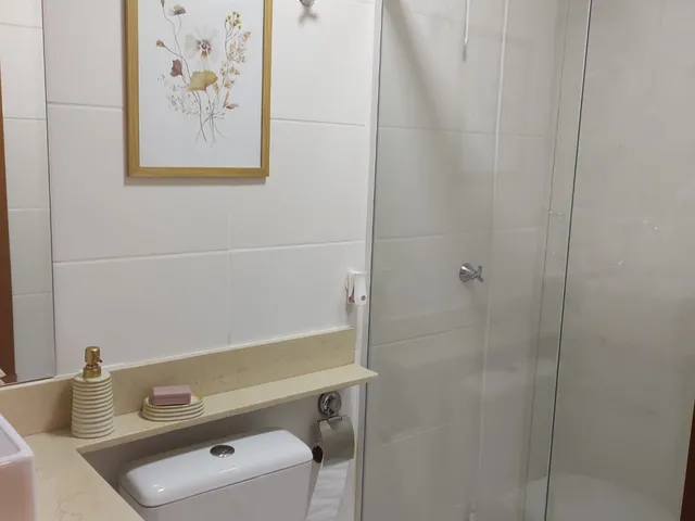 Imagem: O apartamento possui 3 Dormitórios, 1 Suíte, 1 Banheiro,