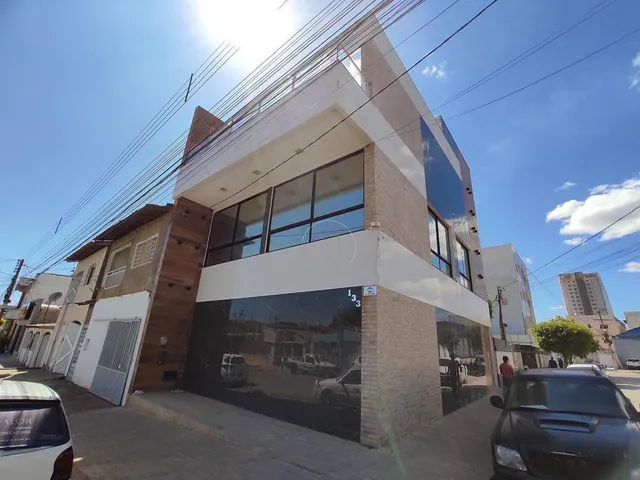 Imagem: Alugo Prédio Comercial no Centro
