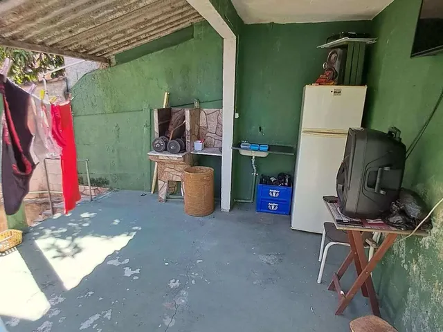 Imagem 6: V. Geral - Casa Duplex, Varanda, Total 4 Qtos e 2 Banhs, Quintal e Área Gourmet