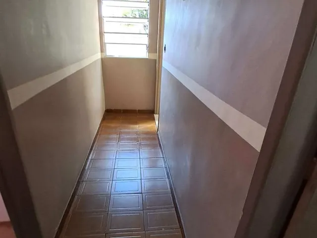 Imagem 8: V. Geral - Casa Duplex, Varanda, Total 4 Qtos e 2 Banhs, Quintal e Área Gourmet