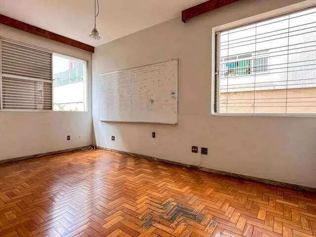 Imagem 16: Apartamento À Venda em Belo Horizonte, Santo Agostinho, com 4 Quartos, 230M²