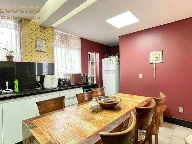 Imagem 7: Cobertura à venda, no ED Renata em Belo Horizonte, Grajaú, com 3 quartos, 150m²