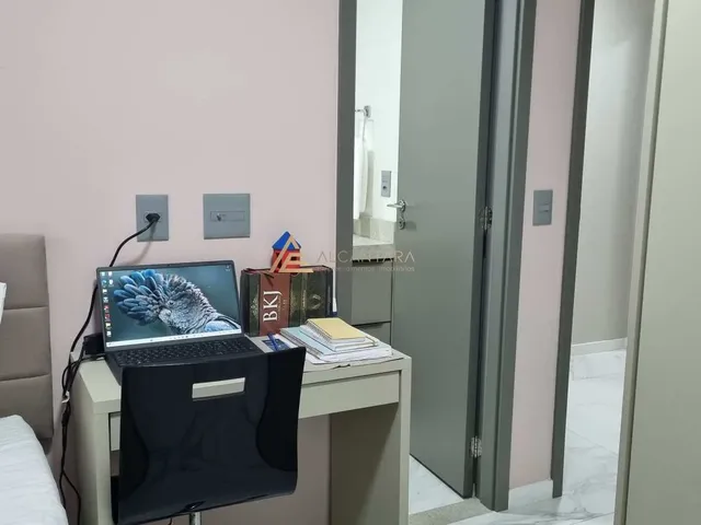 Imagem 15: Luxo e Conforto com 3 suítes, sendo 1 master e varanda gourmet na Ponta Verde !!!