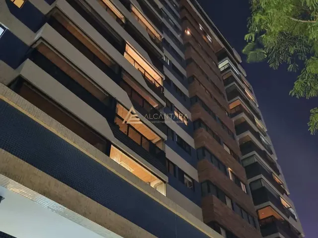 Imagem 6: Luxo e Conforto com 3 suítes, sendo 1 master e varanda gourmet na Ponta Verde !!!