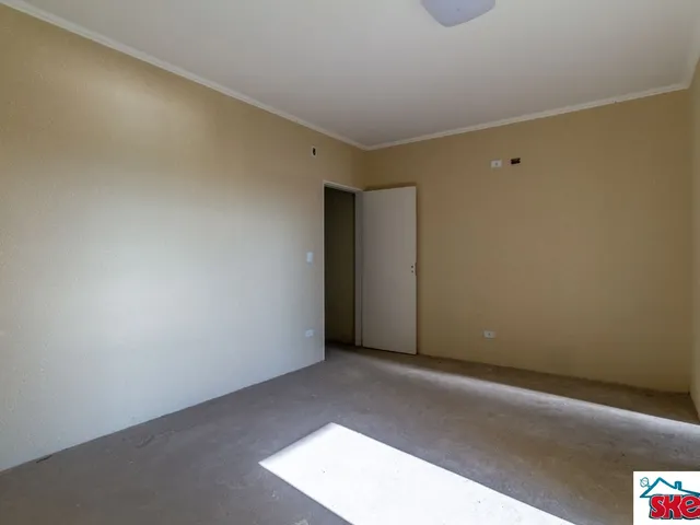Imagem 7: Imperdível Casa à Venda em Santo André-SP, Parque João Ramalho: 3 Quartos, 3 Suítes