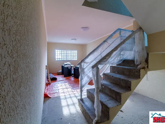 Imagem 6: Imperdível Casa à Venda em Santo André-SP, Parque João Ramalho: 3 Quartos, 3 Suítes