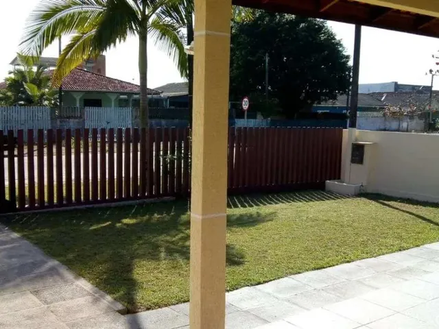 Imagem 7: Casa para alugar com piscina próxima à praia em Guaratuba ( Locação Diária