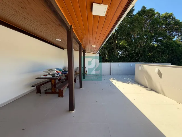 Imagem 15: Casa Com 03 Quartos e Ampla Área De Lazer no Bairro de Mariscal - Bombinhas/SC