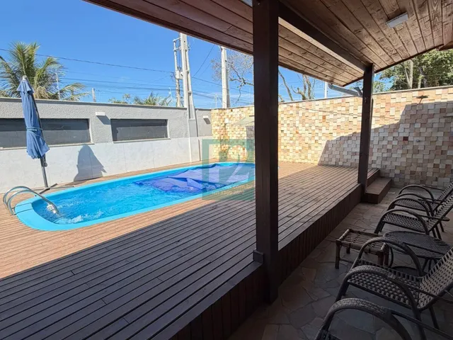 Imagem 16: Casa Com 03 Quartos e Ampla Área De Lazer no Bairro de Mariscal - Bombinhas/SC